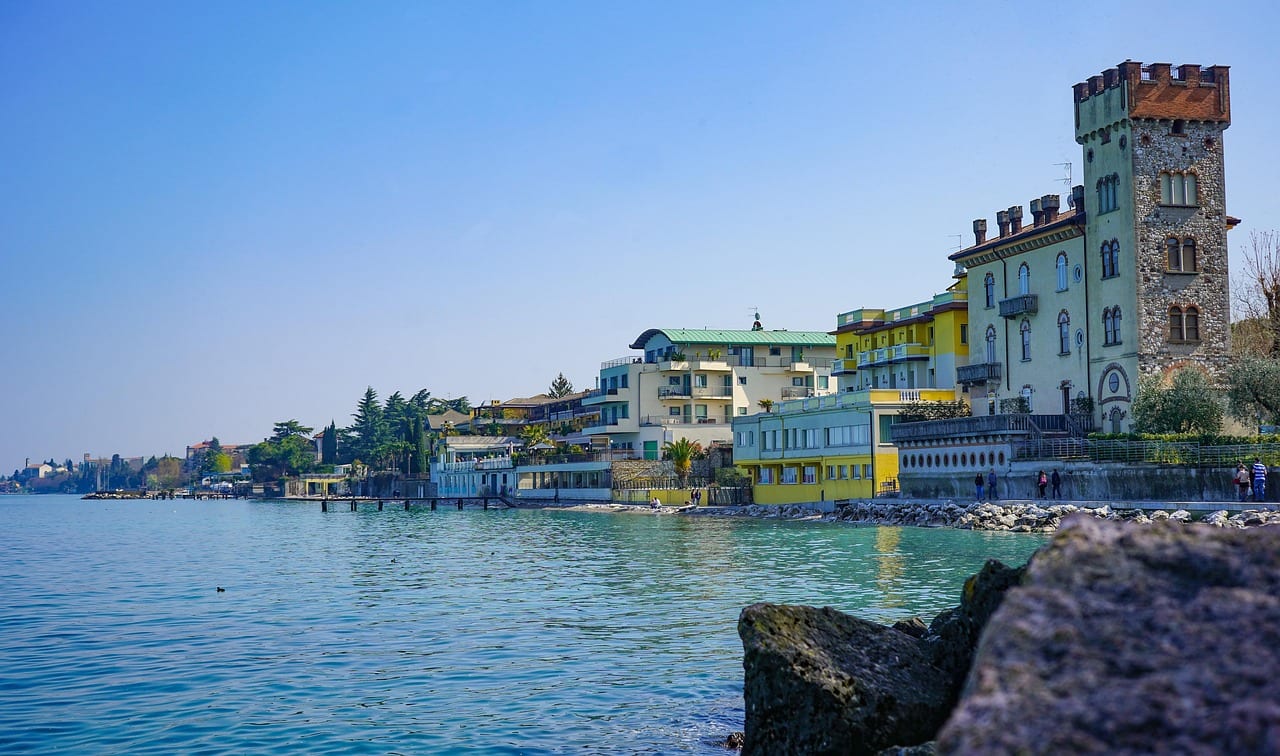Lago di Garda: crociera panoramica da Peschiera con pranzo